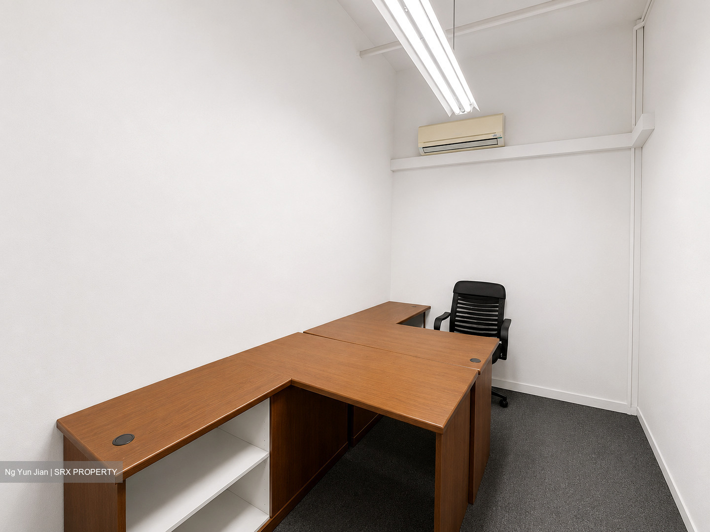 Wcega Tower (D23), Office #590629391